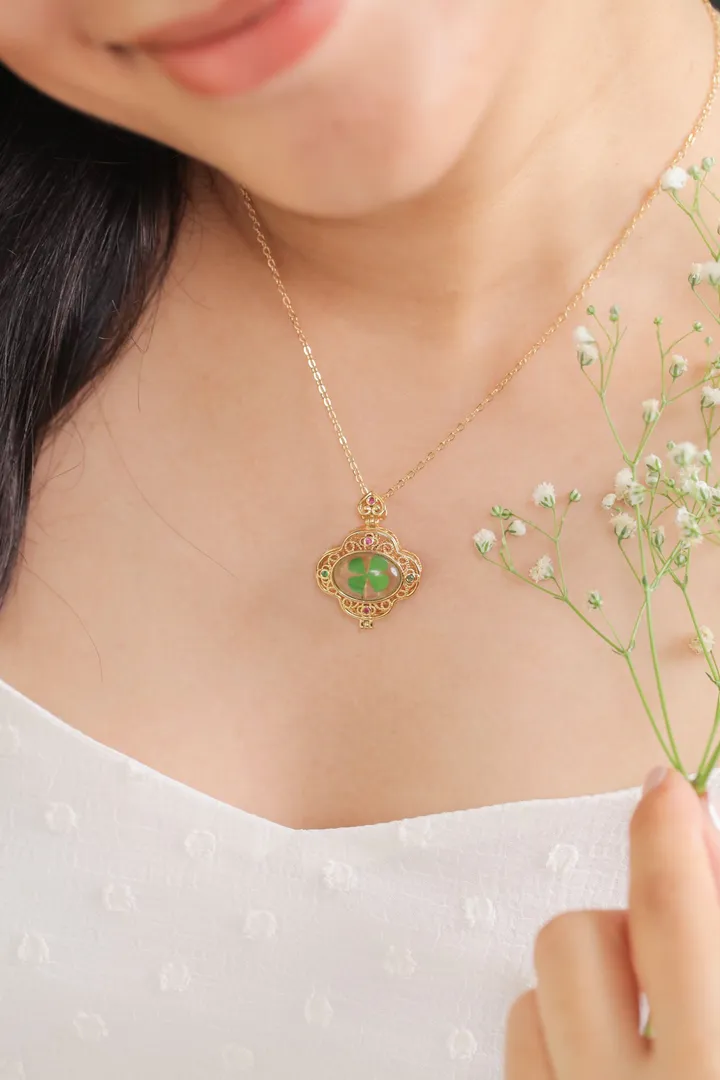 Four Clover Container Locket for Abundance and Luck