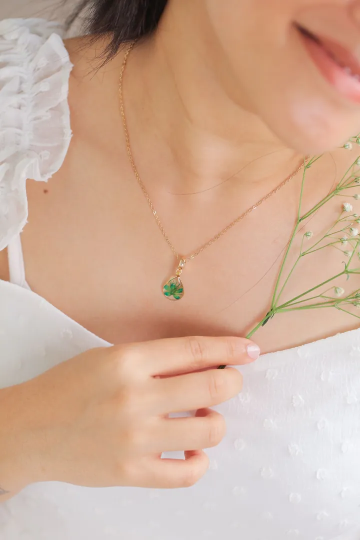 Allium Necklace for Patience